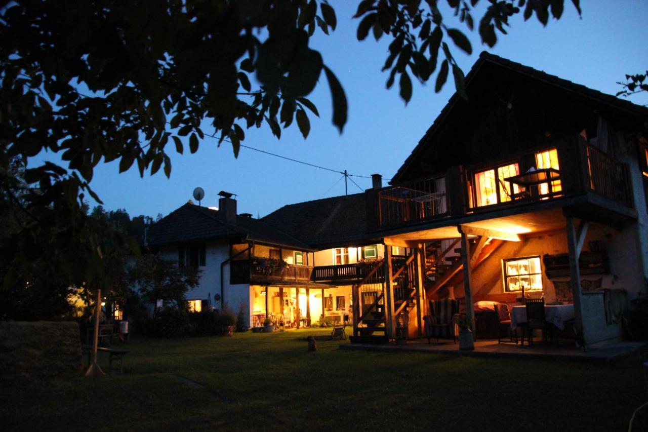 Sachserhof Ferienwohnungen In Sachsenburg Zewnętrze zdjęcie